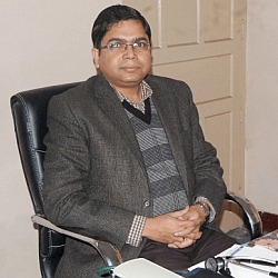 Portrait of Dr. Anand Banka, Nephrology in gorakhpur