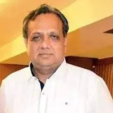 Portrait of Dr. Sanjeev Suri, Pediatrics in new-delhi